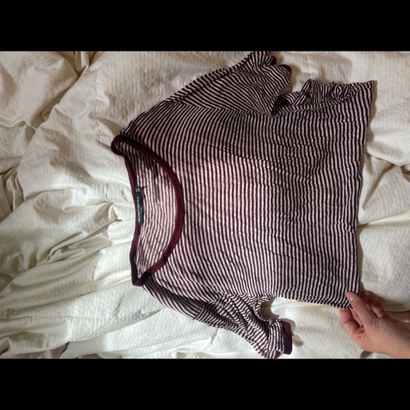 BRANDY MELLVILLE tee - Picture 3 of 8